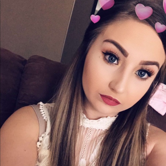 Meet the Posher Other - Meet your Posher, Ashlee